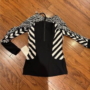 NWT lululemon Rash Guard Size 8